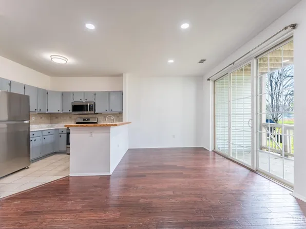 7321 Elm Ct, Monmouth Junction, NJ 08852