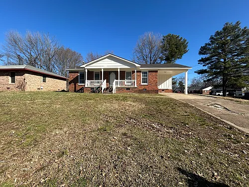 1085 Berrywood Ave Photo 1