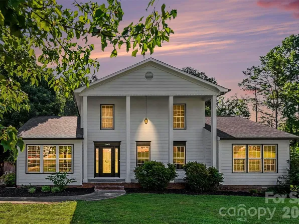 4108 Wimbledon Dr, Dallas, NC 28034
