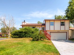 8594 Dover Cir, Arvada, CO 80005