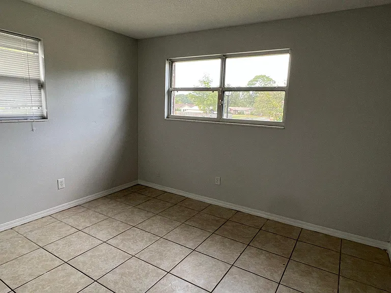 3973 Chestwood Ave — Photo 21
