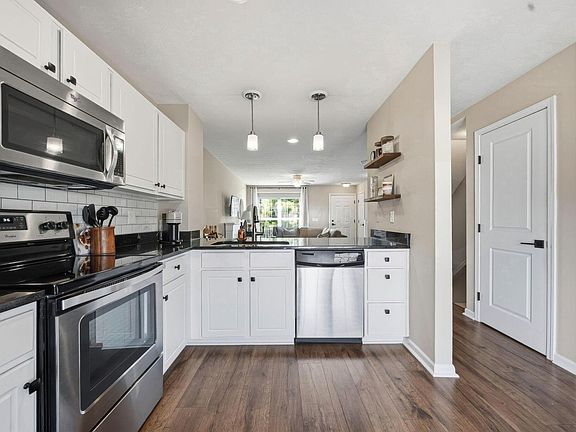 5th image of 3816 Wood Stork Ln #68-381