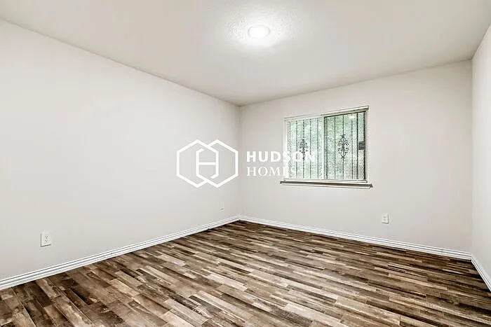 3726 Copeland St — Photo 9