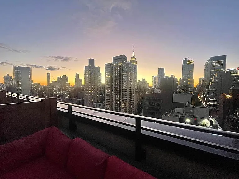 222 E 39th St #14-A — Photo 9