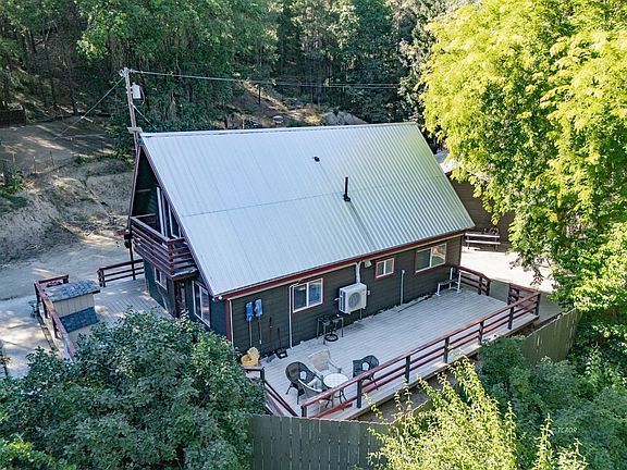 3rd image of 171 Clark Creek Rd