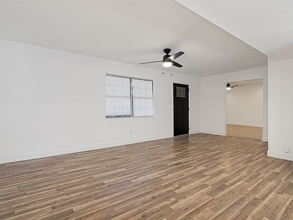 5th image of 110 Weaver St