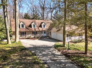 243 Little Station Rd, Holland, MI 49424