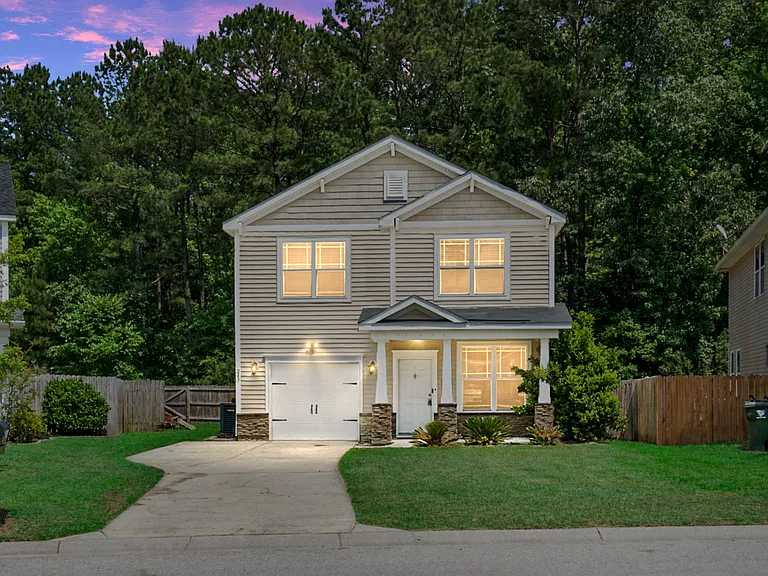 243 Oglethorpe Cir — Photo 26