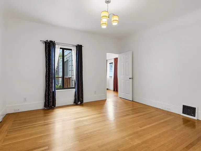 75 Lafayette St #1 — Photo 23