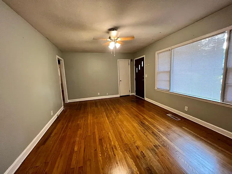 115 Dewey St — Photo 10