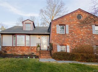 231 Fairwood Dr, North Chesterfield, VA 23235