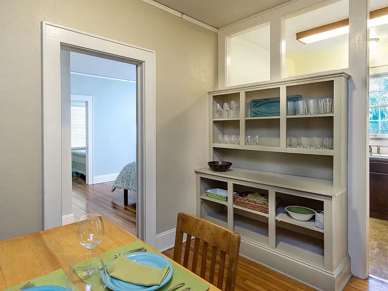 1308 Broome St #A — Photo 4