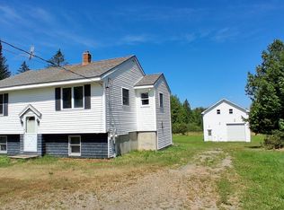 431 Stream Rd, Ripley, ME 04930