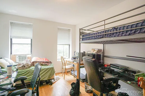 Rented by City Connections Realty | media 12