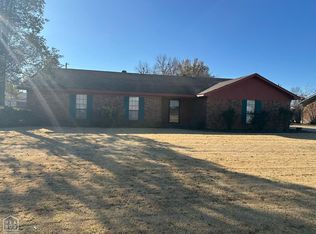 437 E Kim St, Wynne, AR 72396