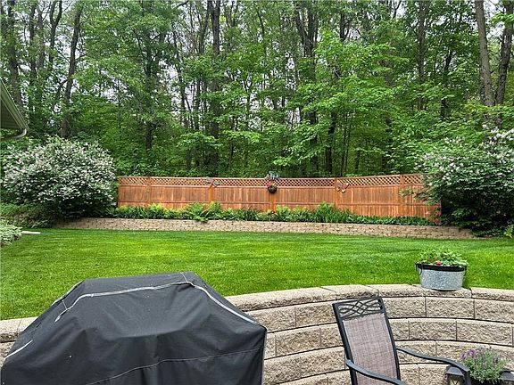 4th image of 2883 35th Avenue