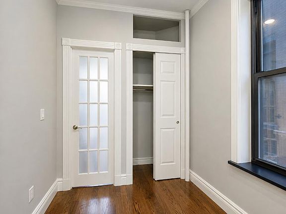 4th image of 53 Leroy St #Cp3c
