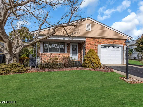 134 Orlando Boulevard, Toms River, NJ 08757
