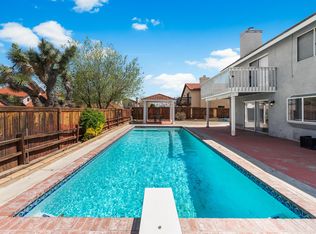 2145 W Avenue P #8, Palmdale, CA 93551
