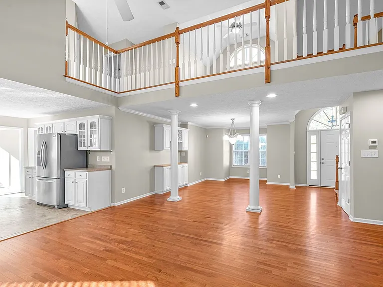 3487 Hickory Glen Dr — Photo 11