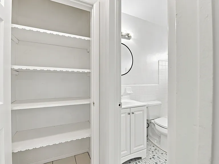 7211 Venetian St #2 — Photo 2