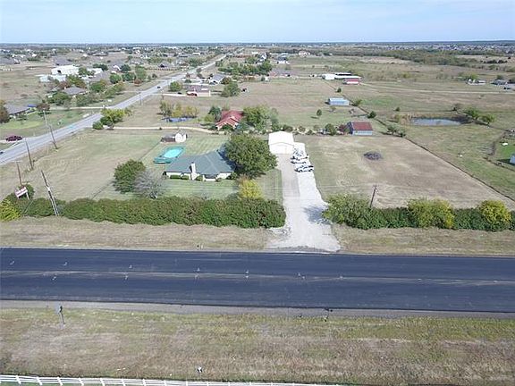 3rd image of 10689 S State Highway 205