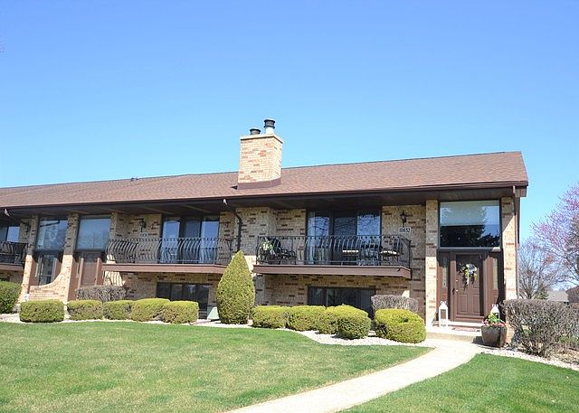 1st image of 10632 Melissa Dr #102