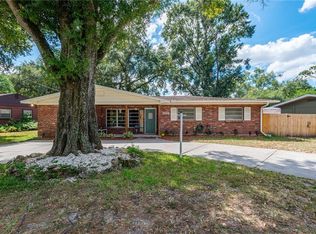 1508 W Country Club Dr, Tampa, FL 33612