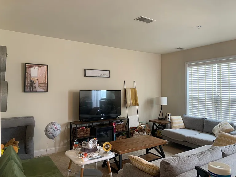 859 Fawn Ln — Photo 13