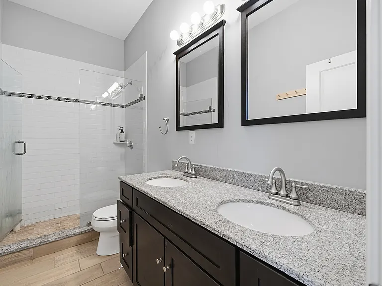 77 North St #77 — Photo 23