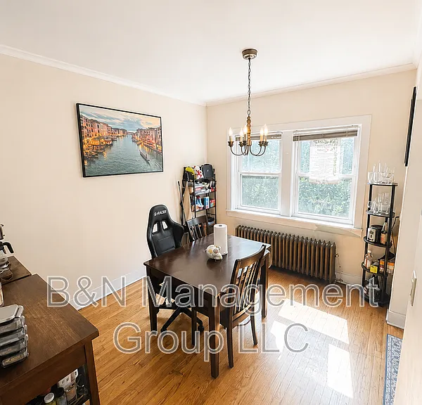 1065 W Dakin St #2 — Photo 6