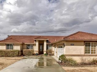 16916 Waalew Ct, Apple Valley, CA 92307