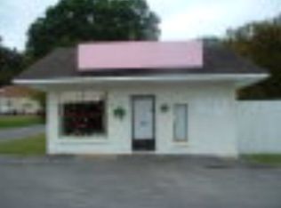 1201 N Thornton Ave, Dalton, GA 30720