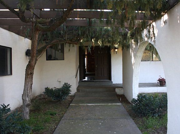 5th image of 191 Snider Dr