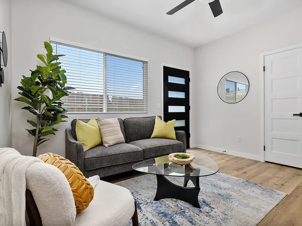 3315 Clairemont Mesa Blvd #1
