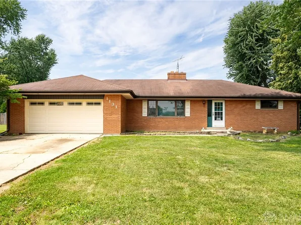 1131 Lipton Ln, Dayton, OH 45430