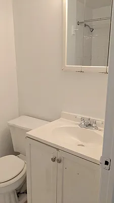 Rented by Highline Residential | media 19