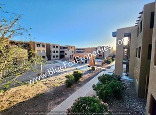 1810 E Blacklidge Dr APT 215, Tucson, AZ 85719