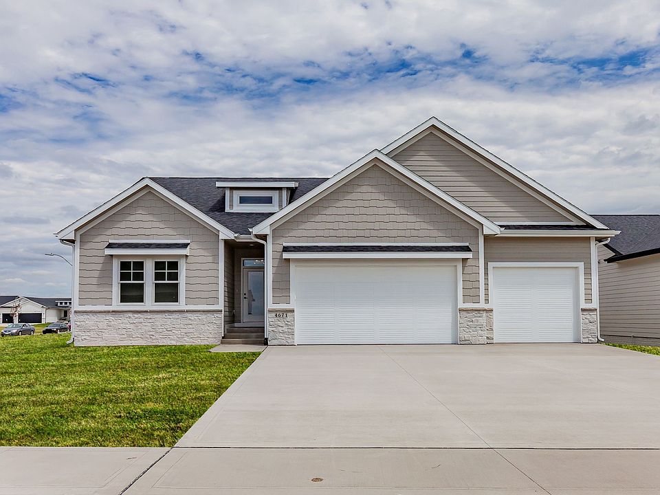 1st image of 4671 180th St