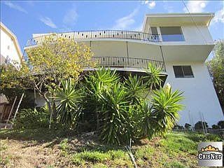3rd image of 3901 Glenridge Dr