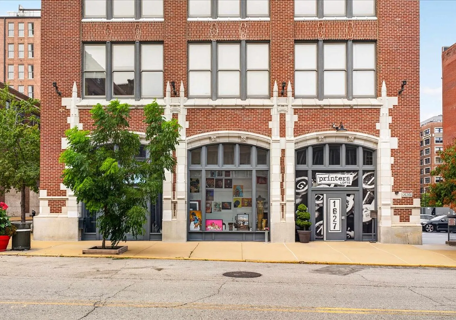 Rare loft in Historic Printers Lofts! — Photo 1