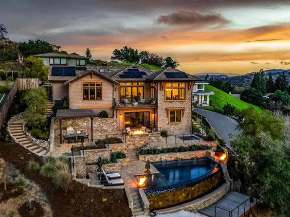 140 Arbor View Ln, Lafayette, CA 94549