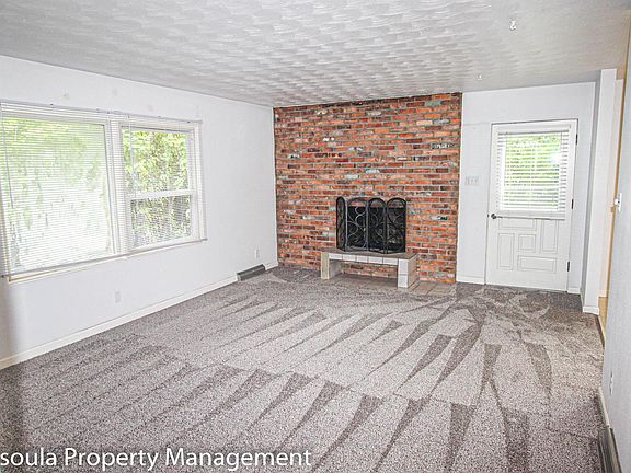 4th image of 310 S Ave E