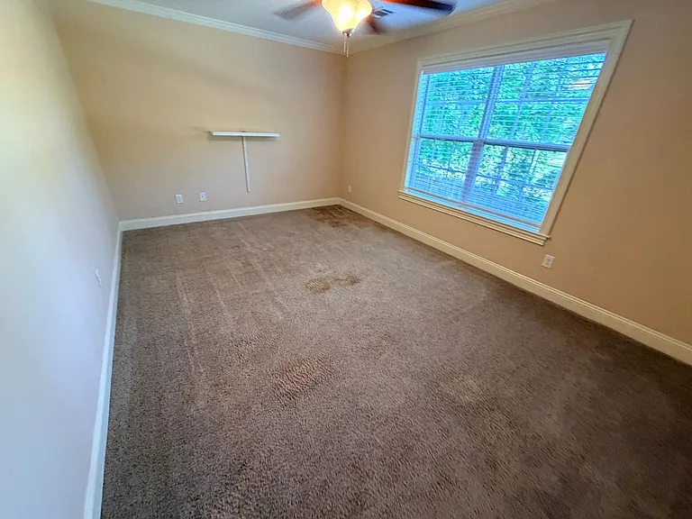 4901 Liberty Cir — Photo 19