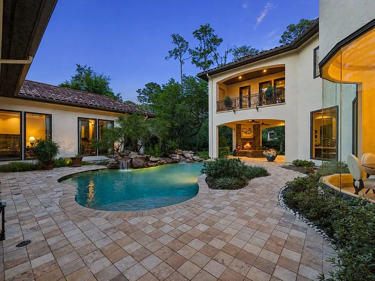 2 Lacewood Ln — Photo 41