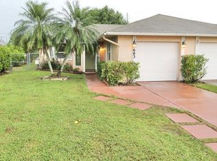 663 Bablonica Dr, Orlando, FL 32807
