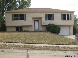 19035 Benton Blvd, Elkhorn, NE 68022