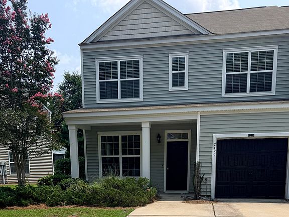 2nd image of 2490 Stadium Dr