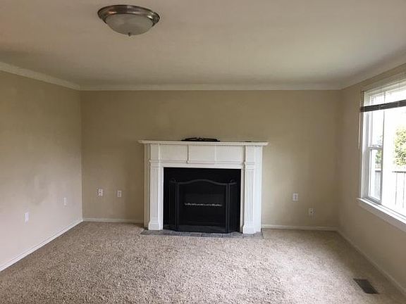 3rd image of 4406 N 24th St