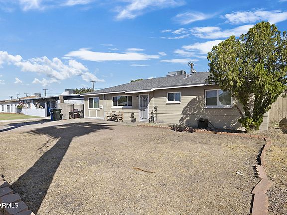 5th image of 418 E ORCHID Lane